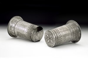 Vasos de plata con decoración incisa, siglo V a.C. de Thracian